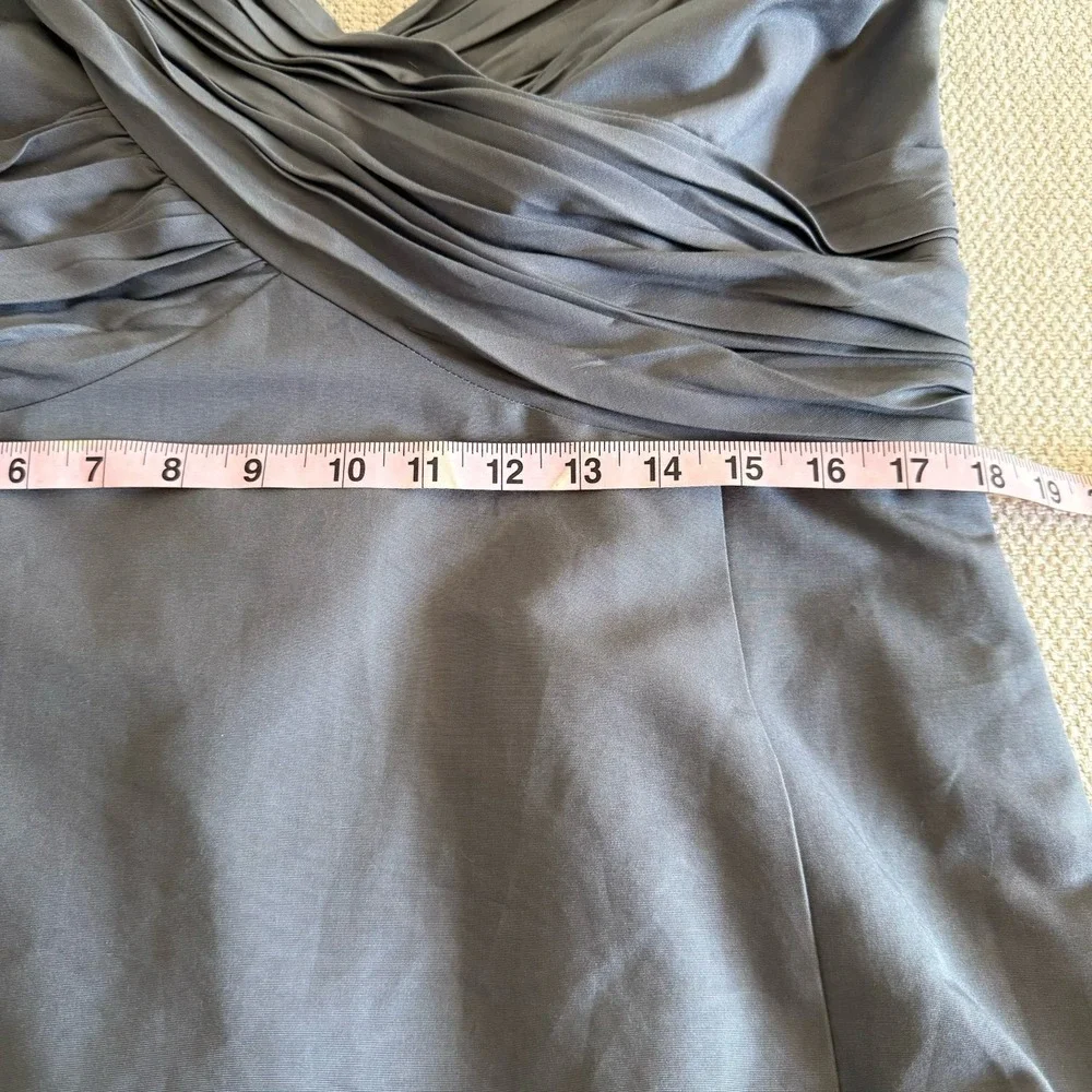 Mirror of Venus Anthropologie Gray Silk V Neck A Line Dress Size 14‎ Pleated